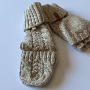 FRYE POP TOP FINGERLESS GLOVES MITTENS IN TAN HEATHER OS NWT